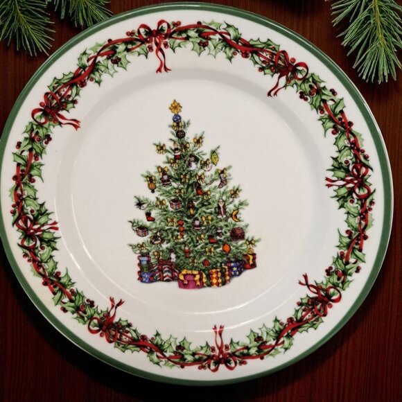 Traditions Collection Christmas 11 Inch Dinner Plate by Christopher Radko - Picture 2 of 9